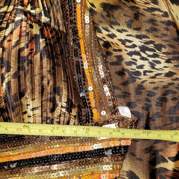 Leopard Evening dress - Picture 12 of 16